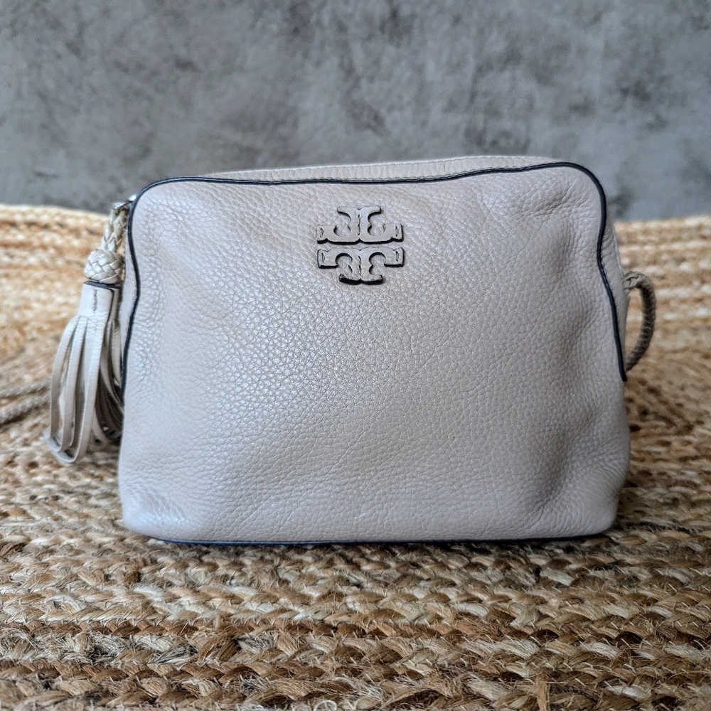 Tory Burch crossbody bag taupe